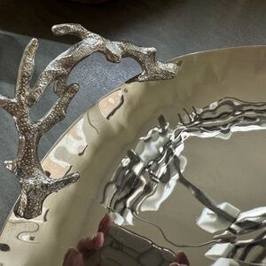 Michael Aram polished metal Ocean Coral serving platter. 15.5”. Minor Scratches